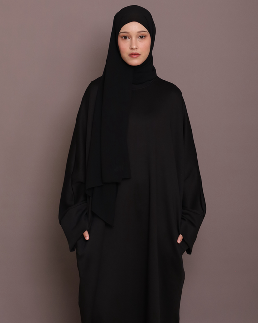 VELA in Black