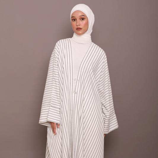 STRIPES EDITION in Dove White