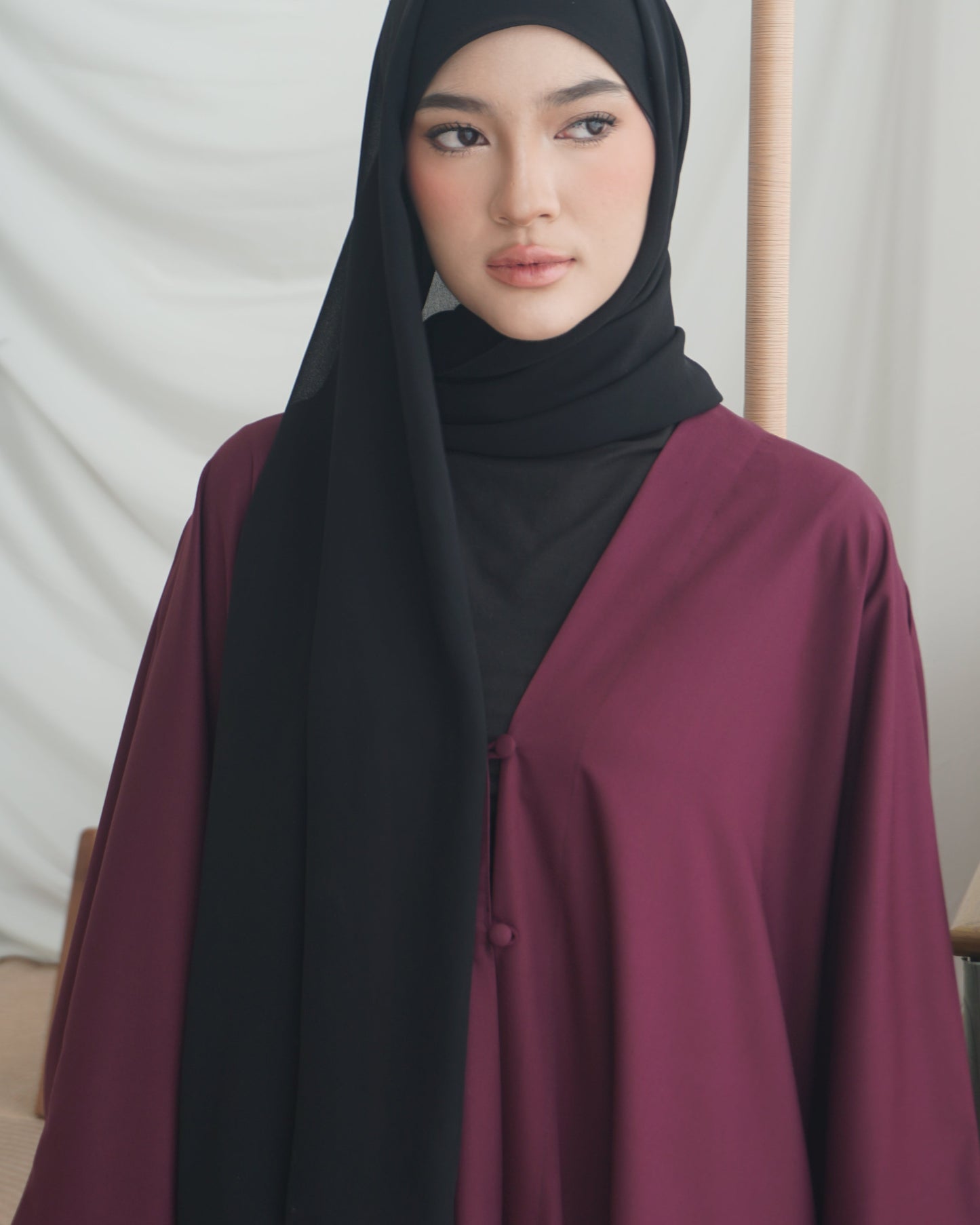 [OUTER ONLY] Plain Suri in Berry