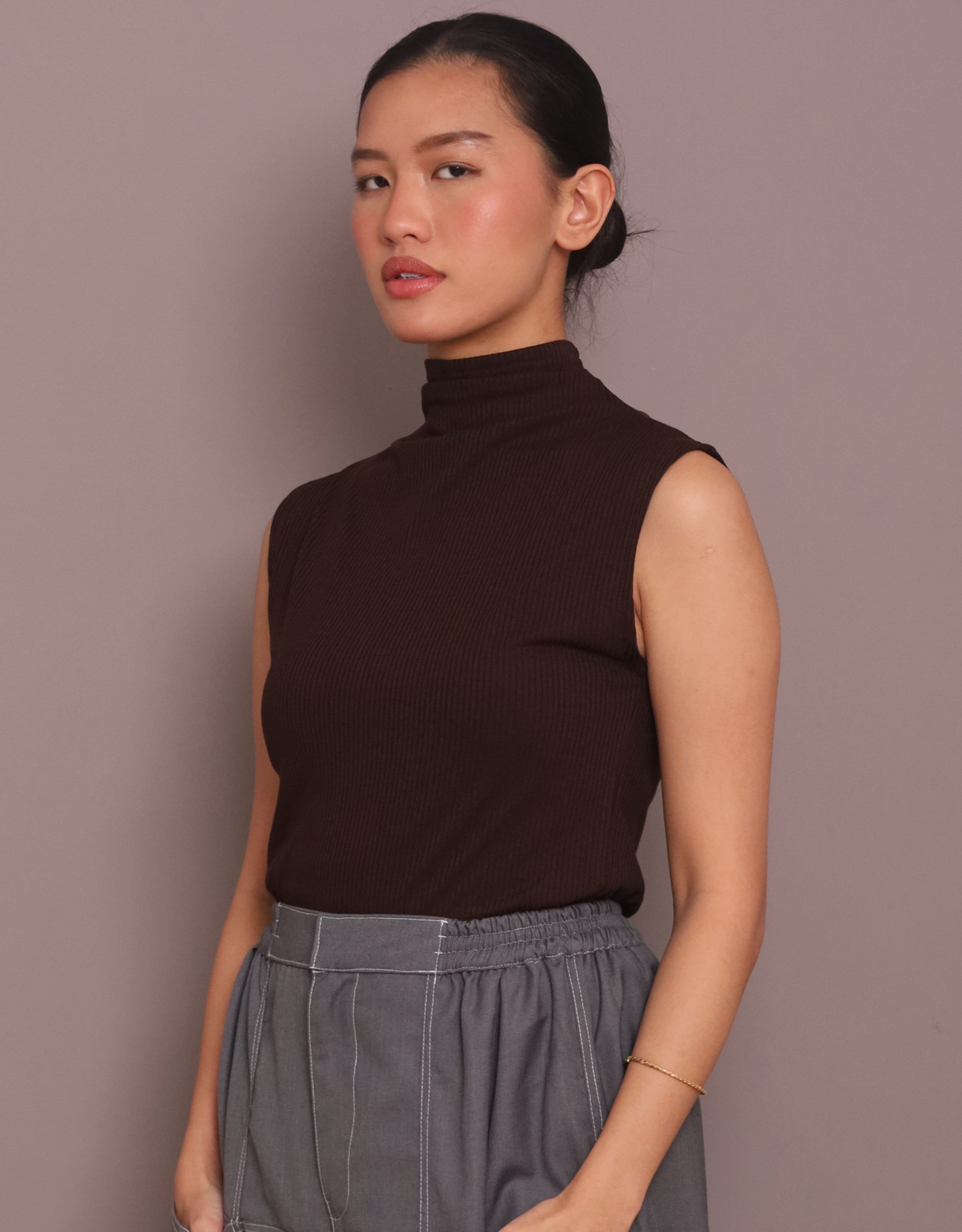 Ribbed Skin inner in Brown