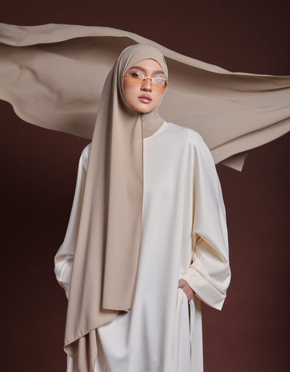 Lyra Luxe in Taupe Latte