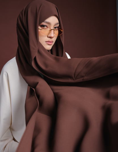 Lyra Luxe in Brownie