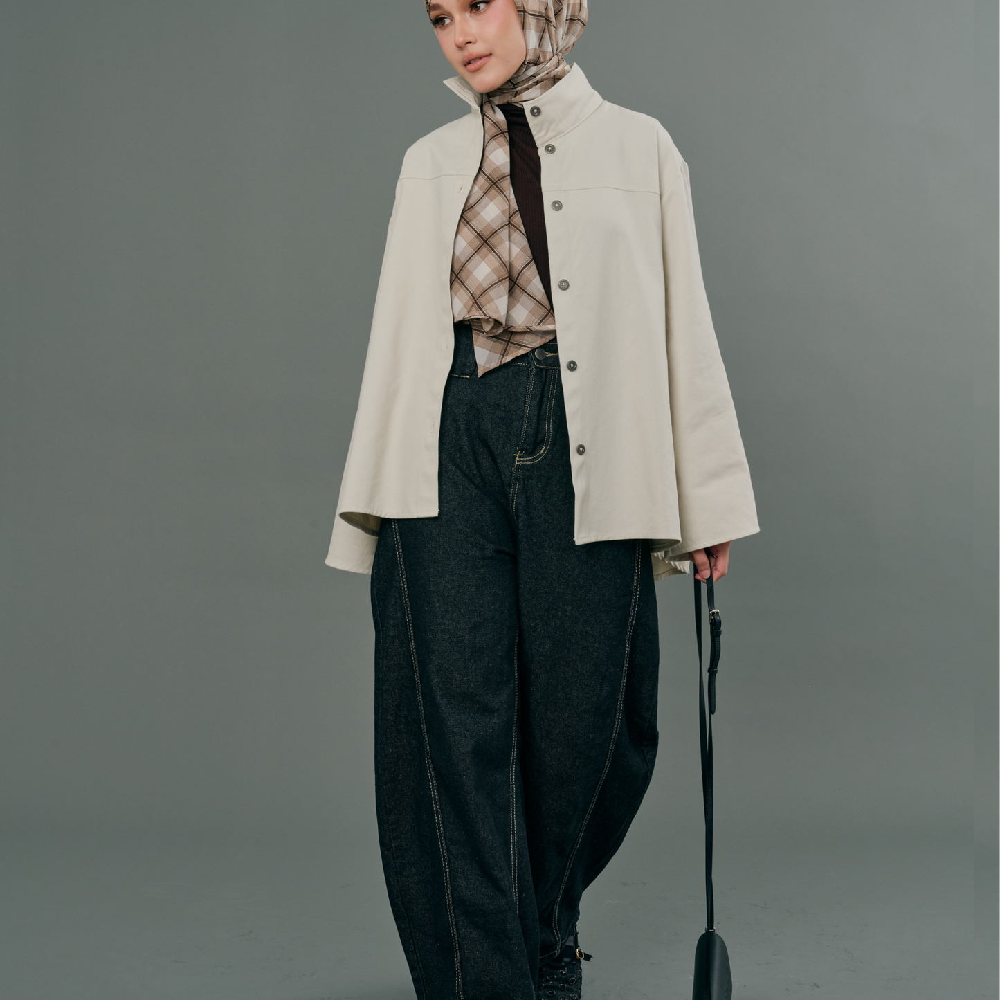 Denim in Eggshell