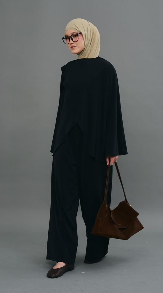 Aura in Jet Black