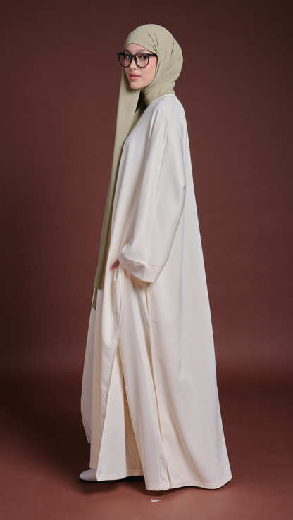 Vela Spring in Creamy White