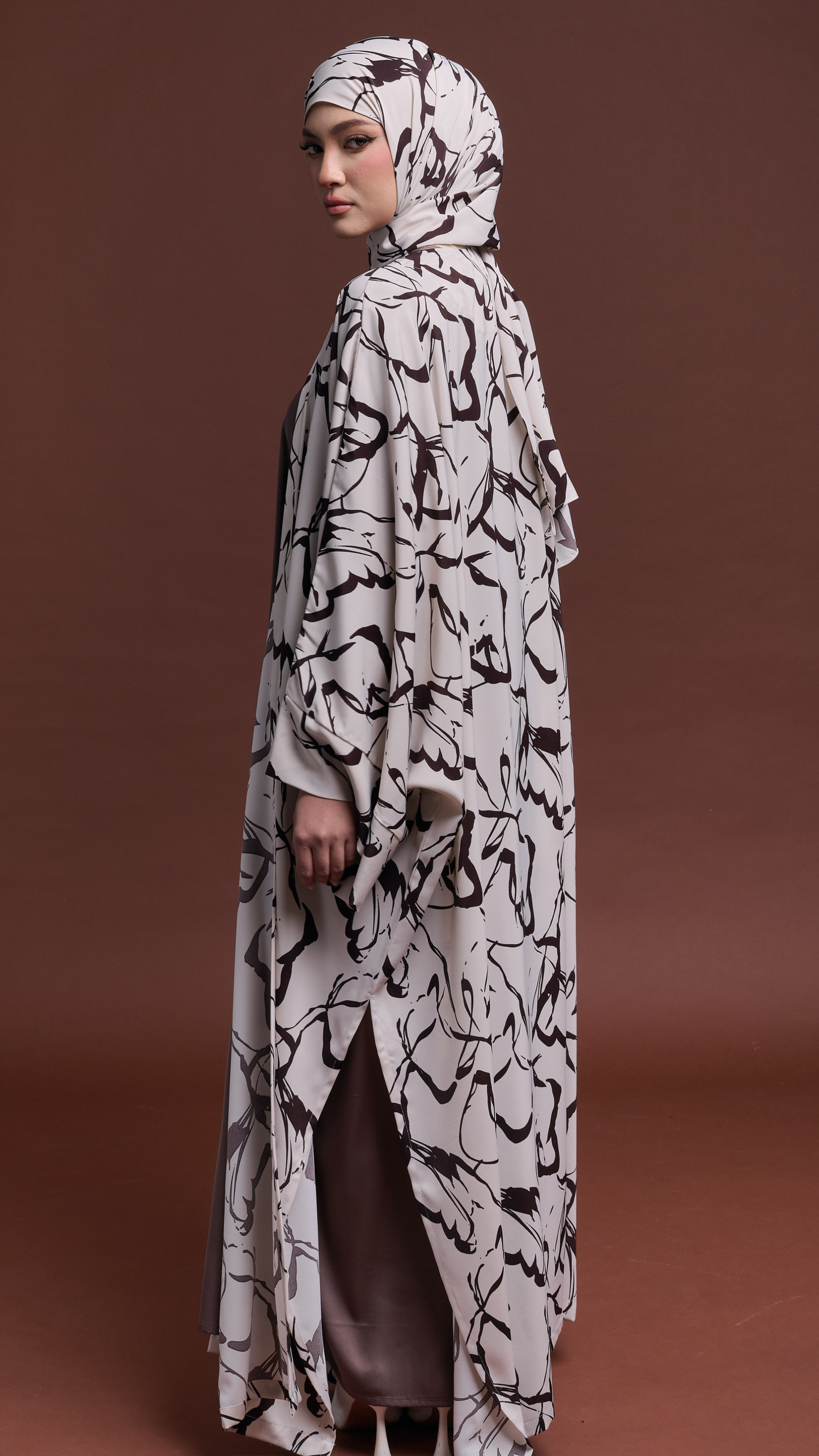 Serayah Set in Brown