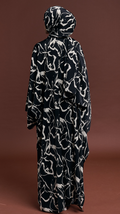 Serayah Set in Black