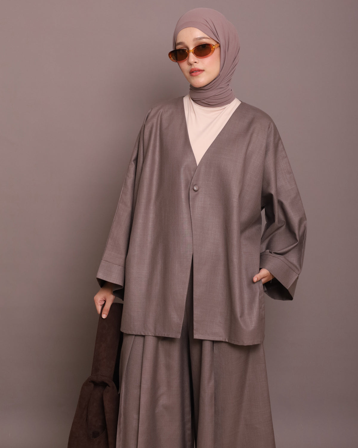 Basic Lenen Pack Basic-Linen in Raisin – Medīum